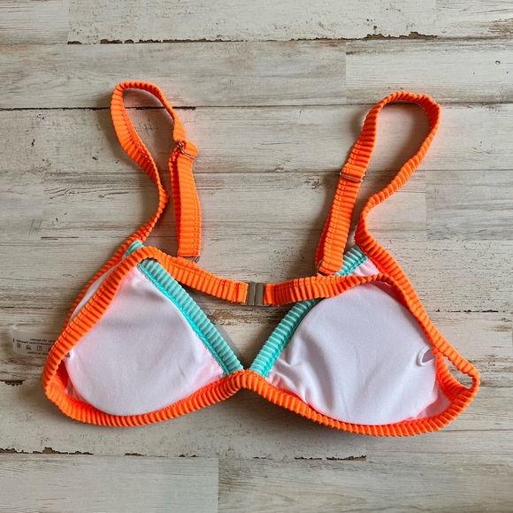 Neon shein bikini top. Size M. - Picture 2 of 2